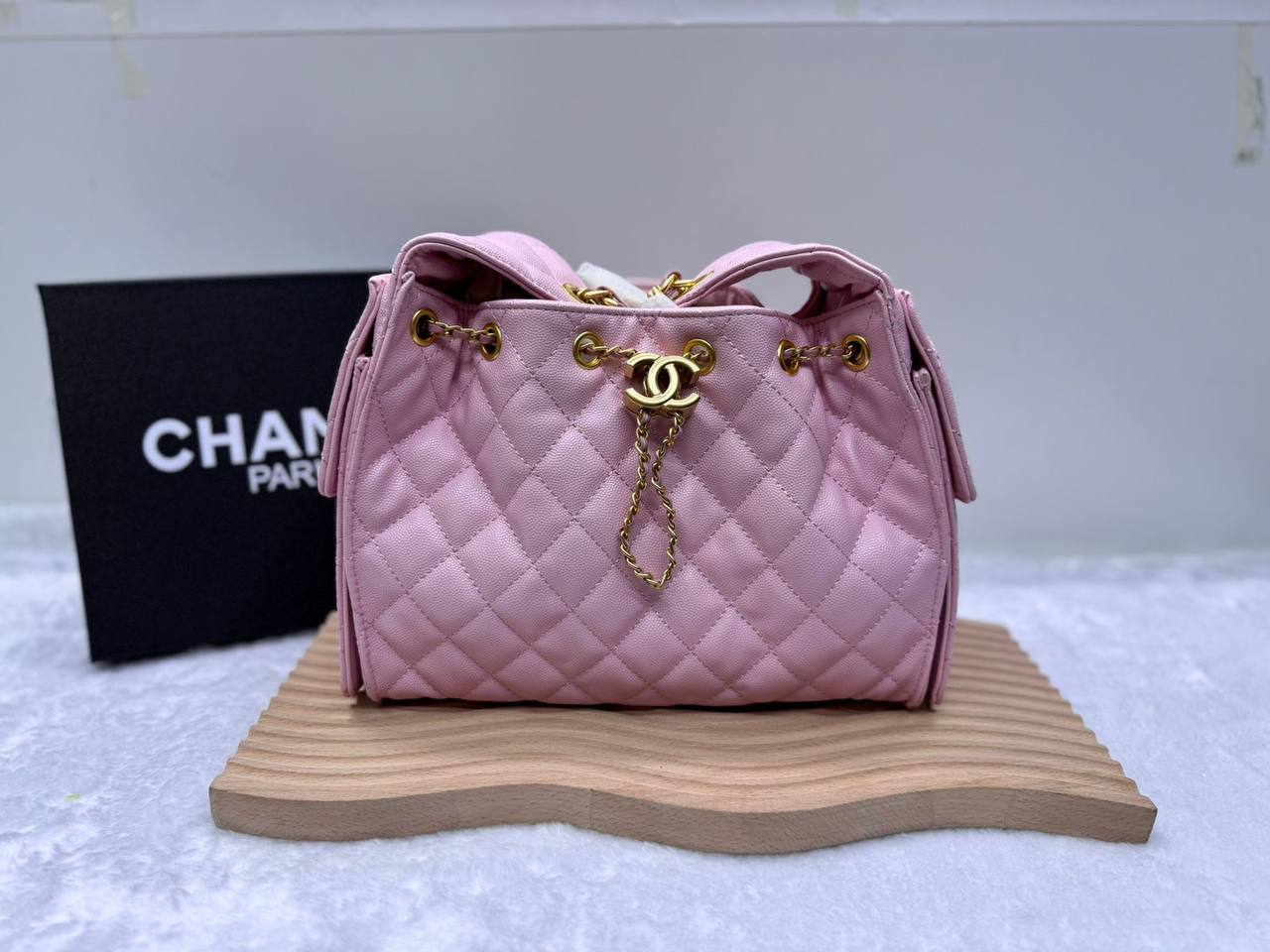 Chanel
With box
🎁🎁🎁
110 dhs🪙🌺
Zain114
♥️♥️♥️