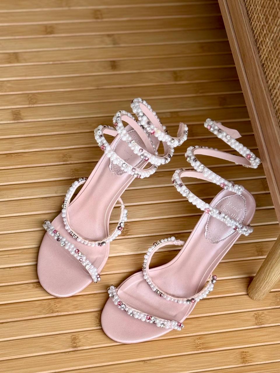 Rene Caovilla
Super Master
𝗦𝗶𝘇𝗲: 𝟯𝟲 𝘁𝗼𝗼 𝟰𝟭
490 dhs🌺
Zain178
♥️♥️♥️