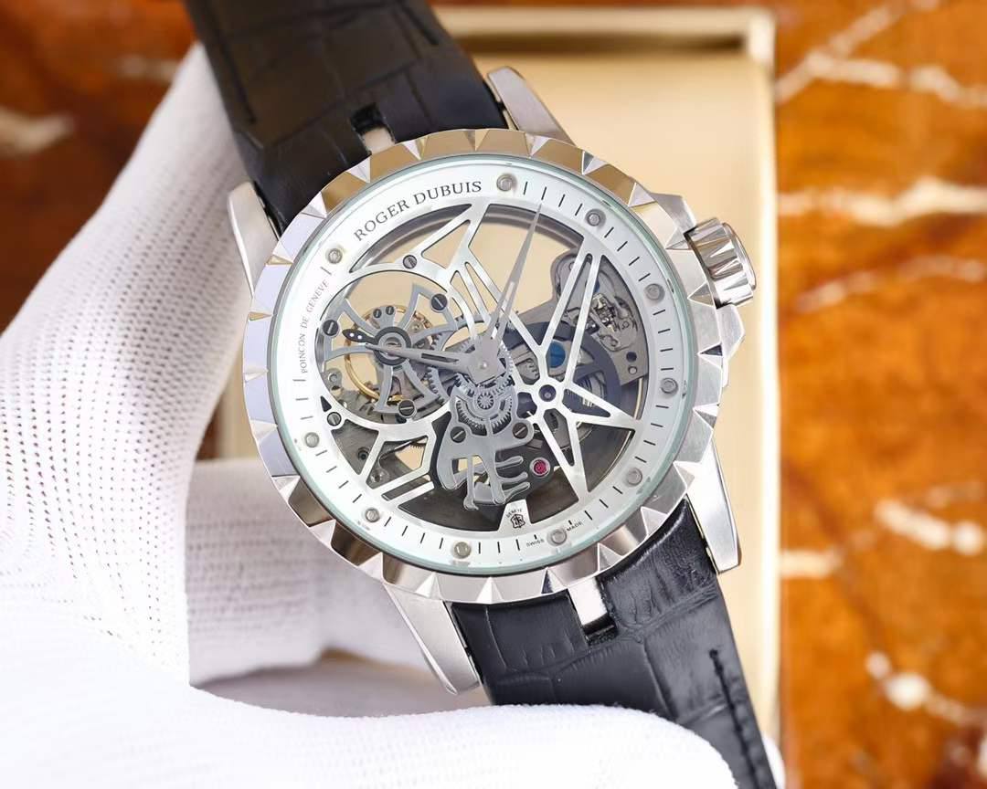 Roger dubuis
for man
280 dhs🇦🇪🇦🇪
Zain25
♥️♥️♥️