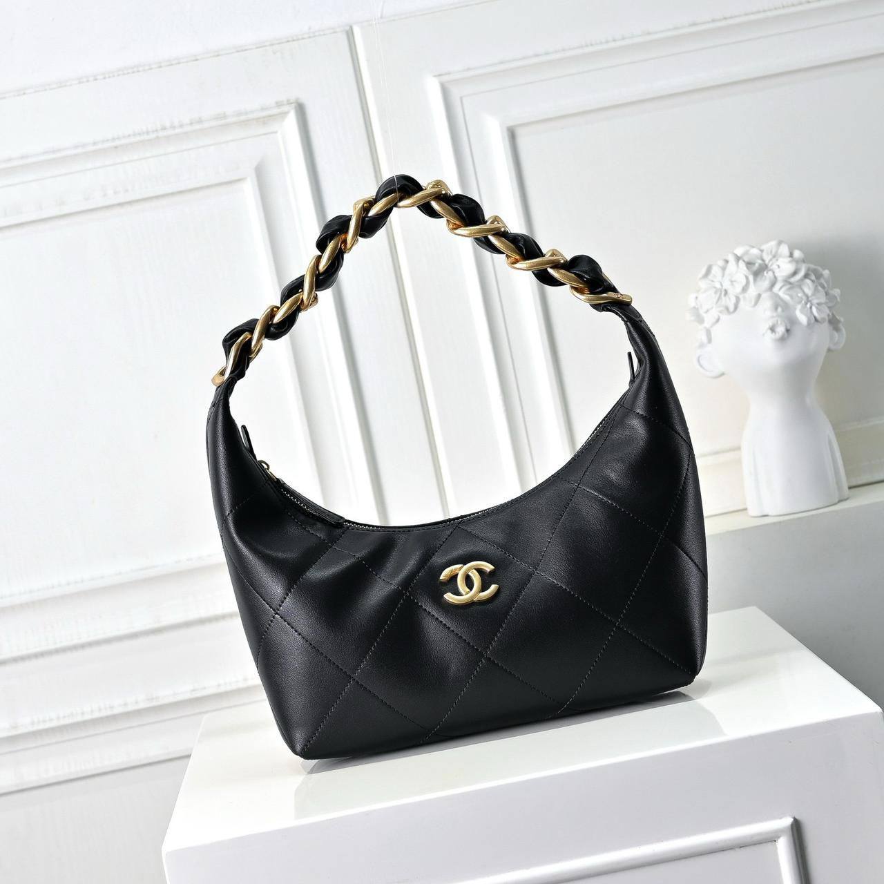 Chanel
Master
330 dhs🇦🇪
Zain228
♥️♥️♥️