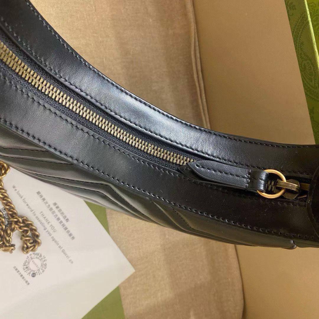 Gucci
Marmount Kelly Sling On Hand Brand: Gucci Leather: Lamb
1000 dhs🇦🇪
Zain71
♥️🇦🇪🇦🇪