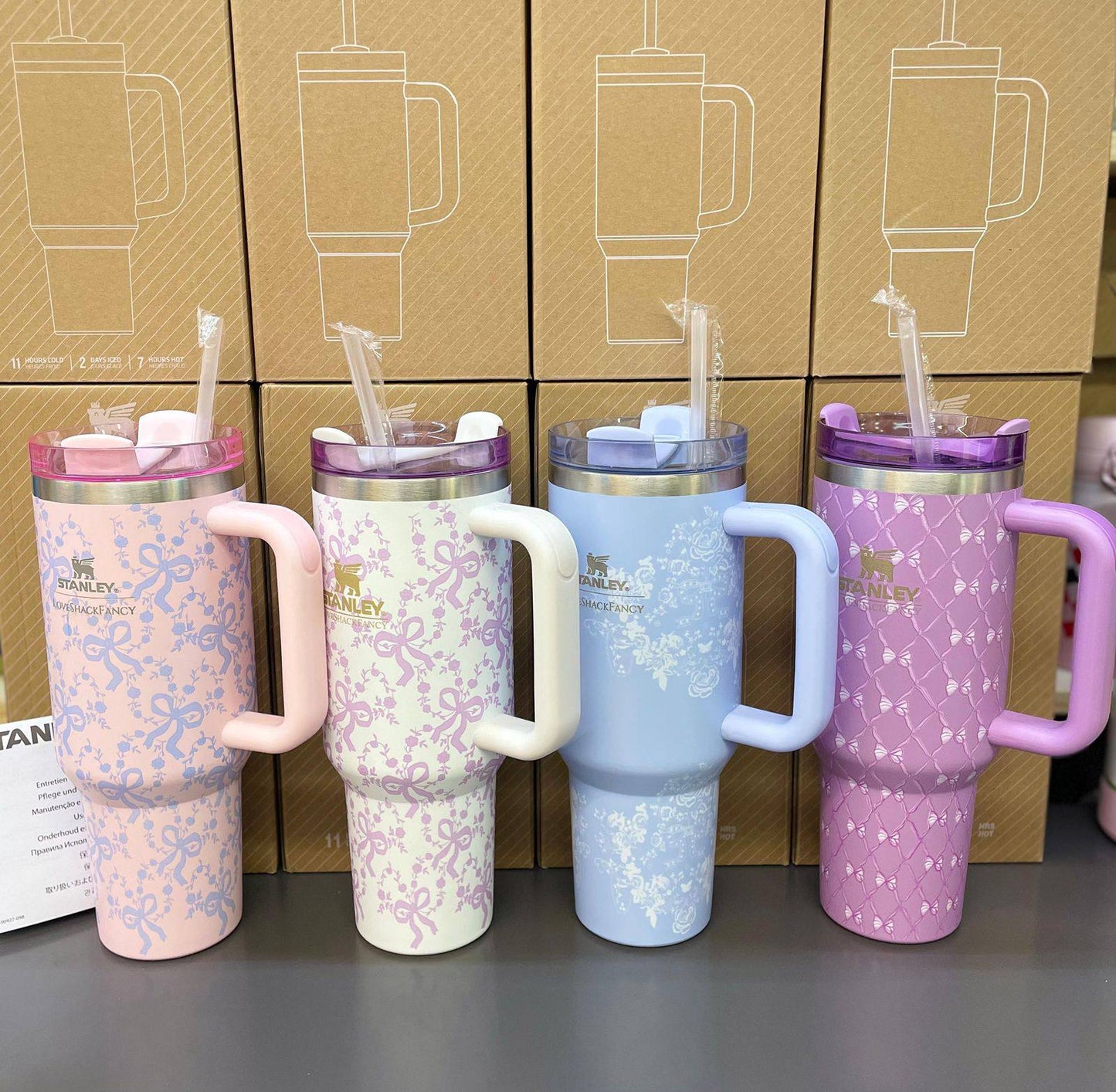 NEW STANLEY ARRIVED 😍
65 dhs❣️
Zain88
♥️♥️♥️