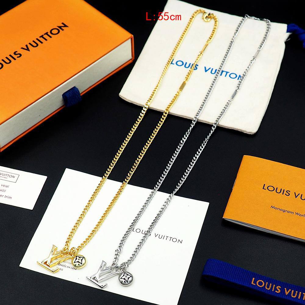 Hermes Set* 🌿
Necklace
Earrings
*Master quality* 🍁
95 dhs🪙💚
normal box 📦
Zain48
♥️♥️♥️