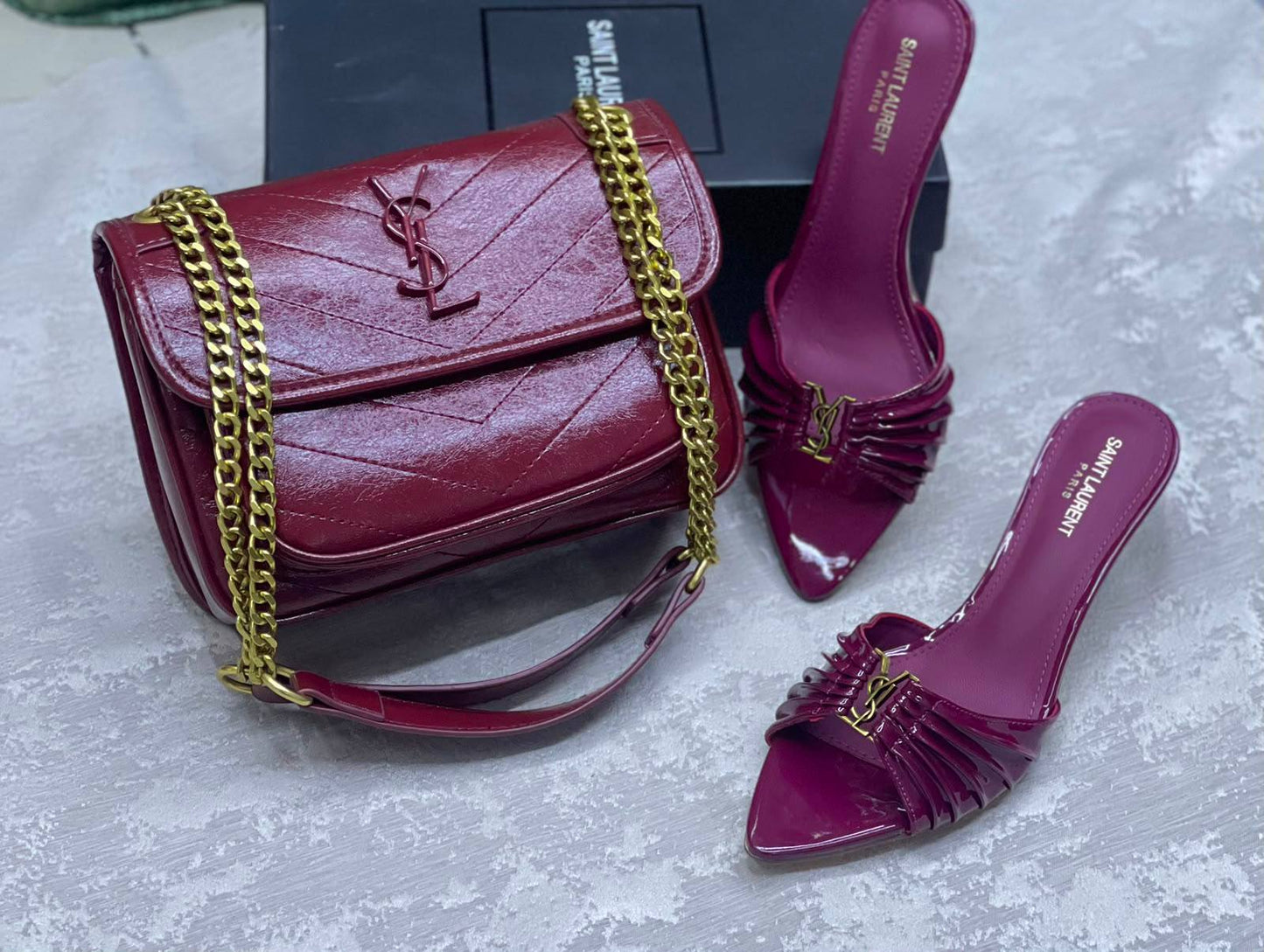 YSL Set
Size 36-41
190 dhs✅
Zain175
♥️♥️♥️