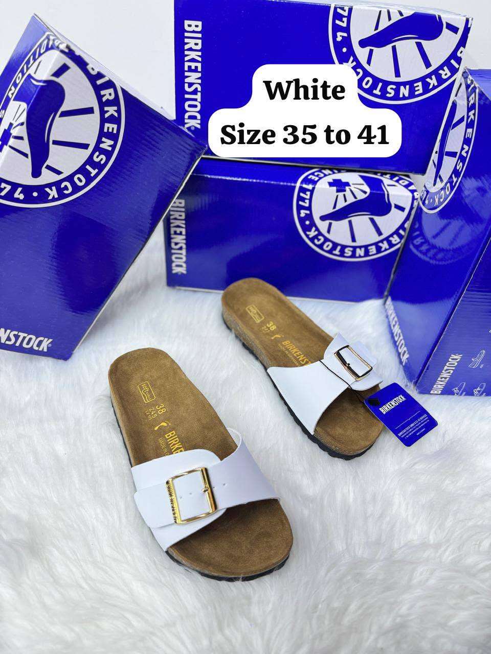 Birkenstock
💯high quality
Size 36-37-38-39-40-41
105 dhs✅
Zain86
♥️♥️♥️