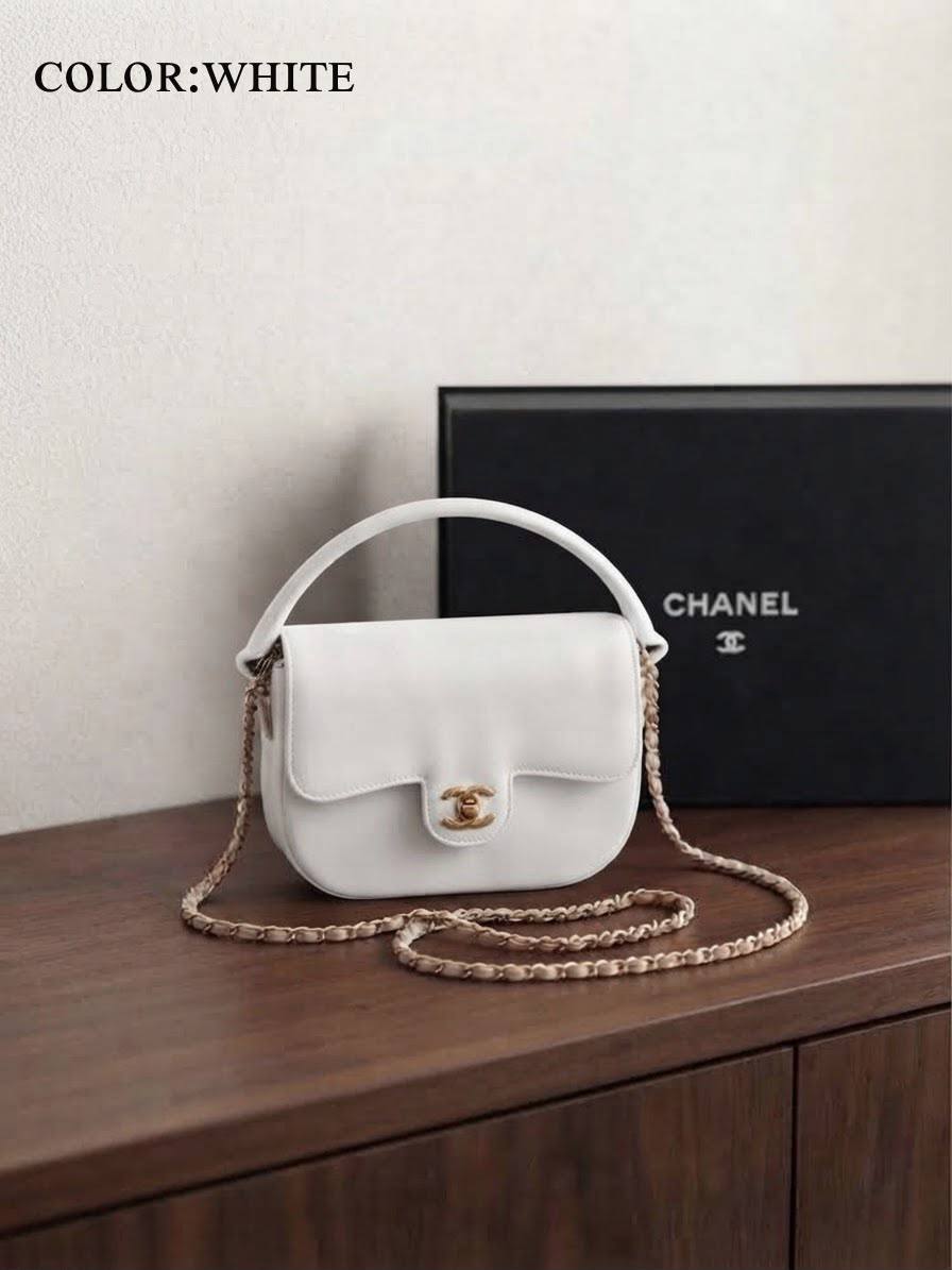 Chanel ᴍɪɴɪ ғʟᴀᴘ ʙᴀɢ
ɢᴏʟᴅʜᴀʀᴅᴡᴀʀᴇ./ ʟᴏɴɢ sʟɪɴɢ
ᴡɪᴛʜ ʙᴏx
ʟᴇᴀᴛʜᴇʀ
sɪᴢᴇ:20ᴄᴍ
110 dhs🇦🇪🇦🇪
Zain56
♥️♥️♥️