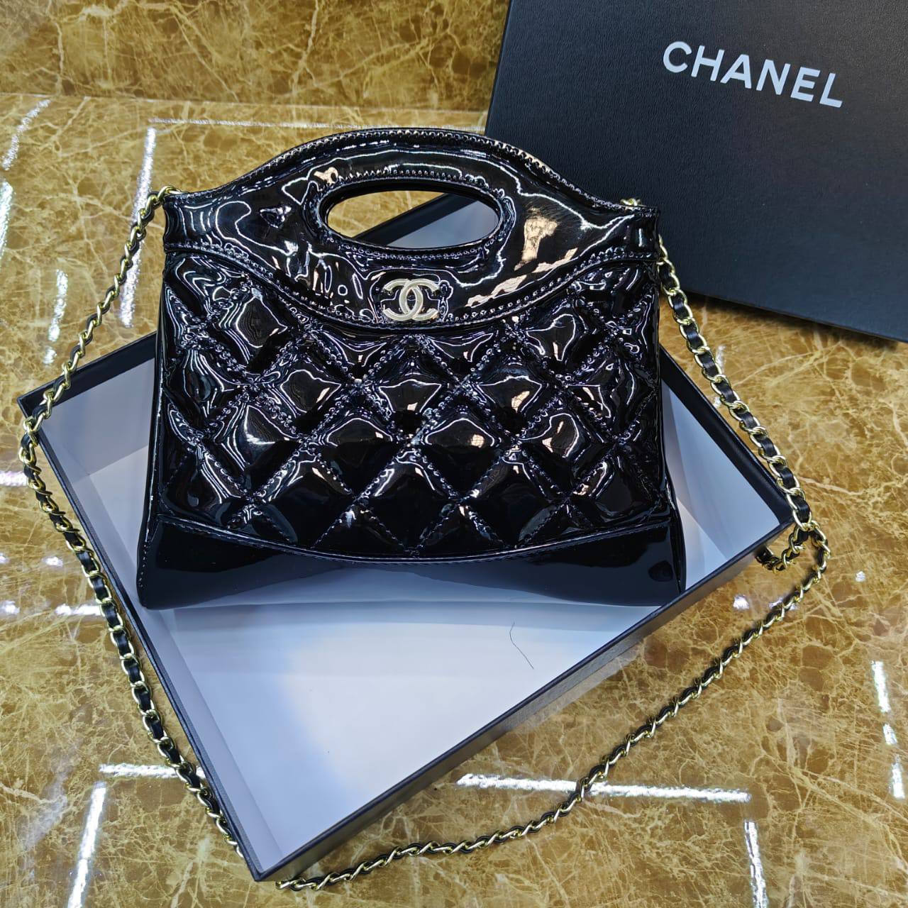 Chanel
90 dhs🪙🌨️
with box🔰
🎁🎁🎁
Zain235
♥️♥️♥️