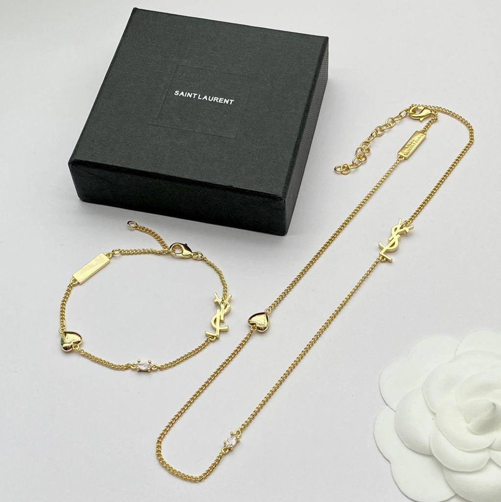 YSL SET
110 dhs🇦🇪
*MASTER QUALITY*
*WITH NORMAL BOX AND PAPER BAG*🎁🛍️
Zain89
♥️♥️♥️