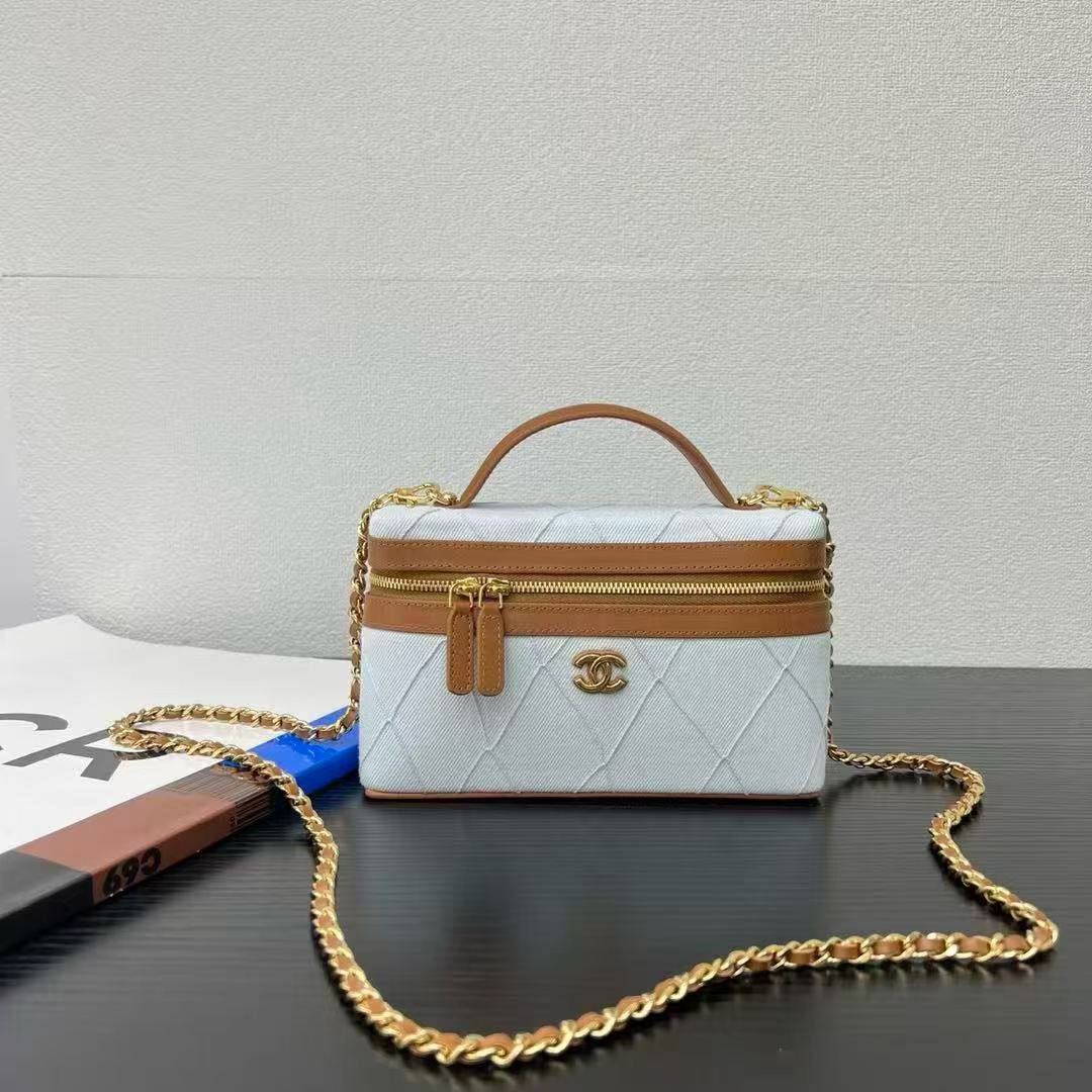 0568585901CHANEL ✨💕
💯
SuperMaster Quality 🔥🔥
Available Now ❤️❤️❤️
For Price 👇 WhatsApp✅
0568585901
0507557372
0552275751 Owner Zain 👌
Zain121
♥️♥️♥️