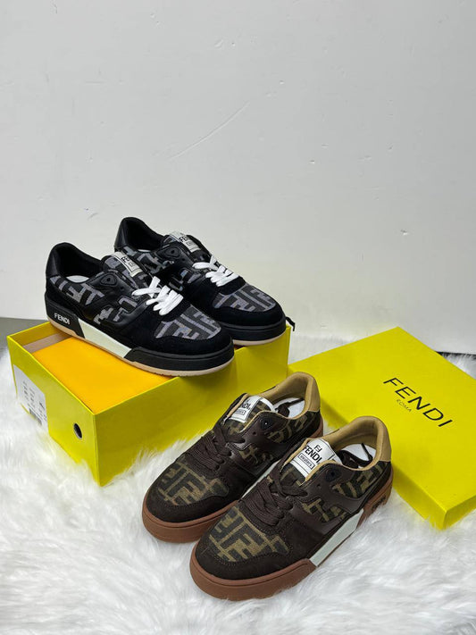 Fendi🔥
New arrived
Shoes
Size 36 to 41
135 dhs🪙🌨️
Zain21
♥️♥️♥️