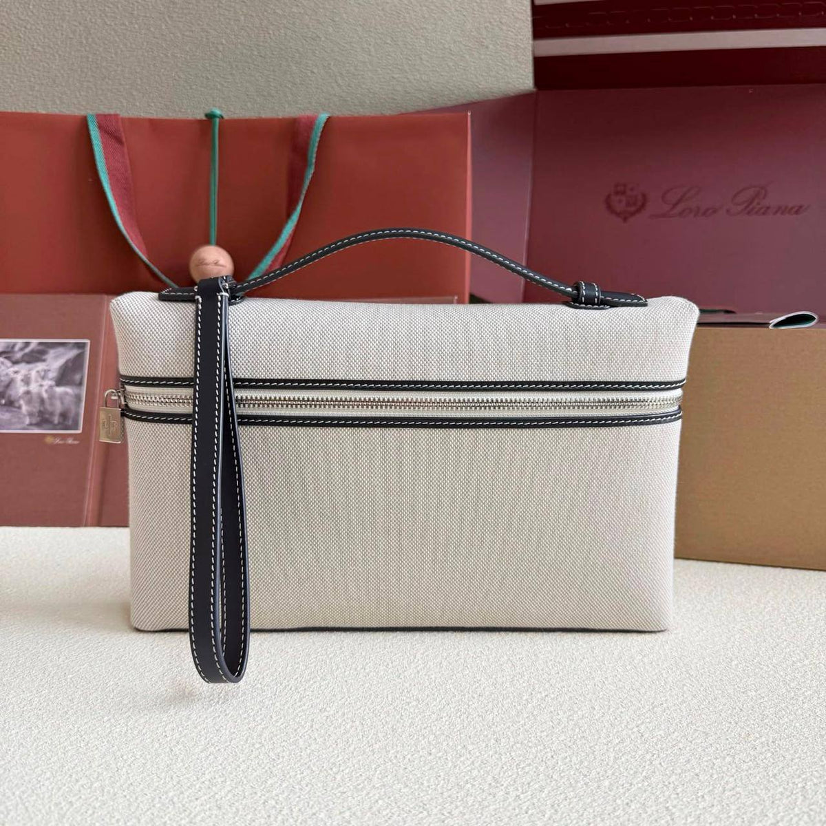 LORO PIANA✨💕✨
SuperMaster Quality 🔥💯✅
Available :💕💕💕
For Price 👇 WhatsApp✅
0568585901
0507557372
0552275751 Owner Zain 👌
Zain252
♥️♥️♥️