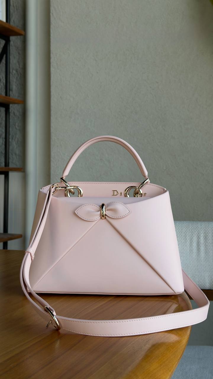 New collection ⚜️
DIOR 🩷
VIP quality 💎
Dior Cigale Bag✨
Size : 27 cm
For Price 👇 WhatsApp✅
0568585901
0507557372
0552275751 Owner Zain 👌
Zain336
♥️♥️♥️