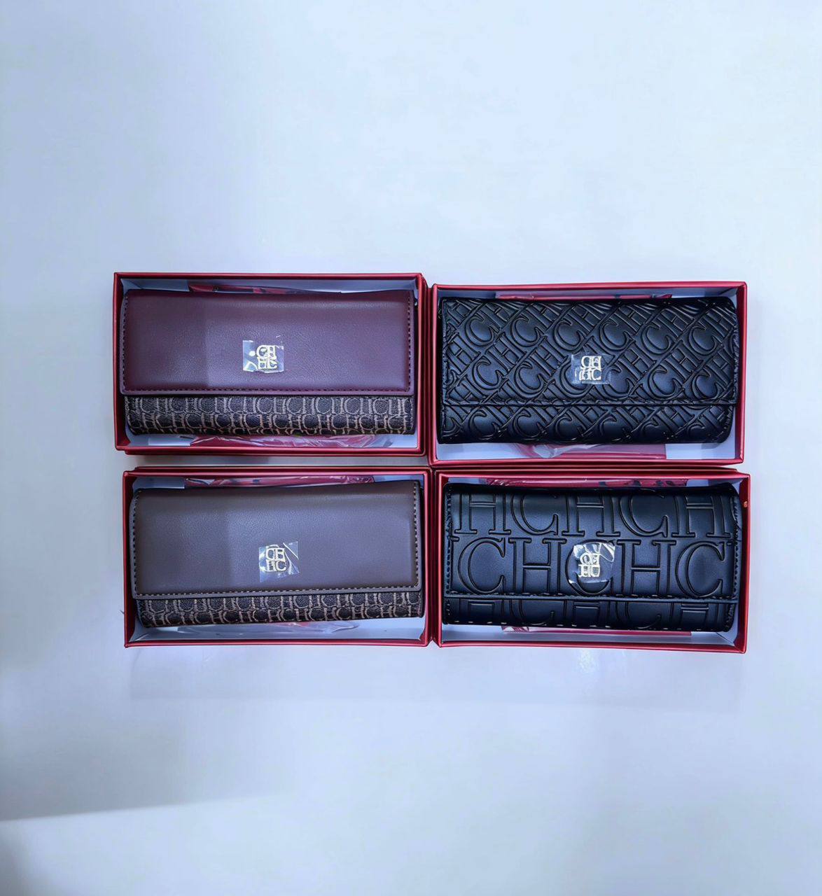 Aigner
85 dhs💓
High-quality
with box
🎁🎁🎁
Zain35
♥️♥️♥️
