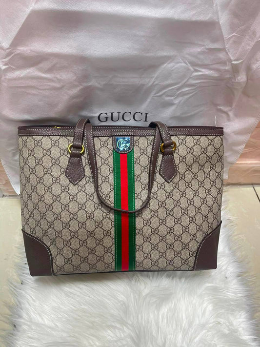 Gucci
85 dhs✅
Zain219
♥️♥️♥️