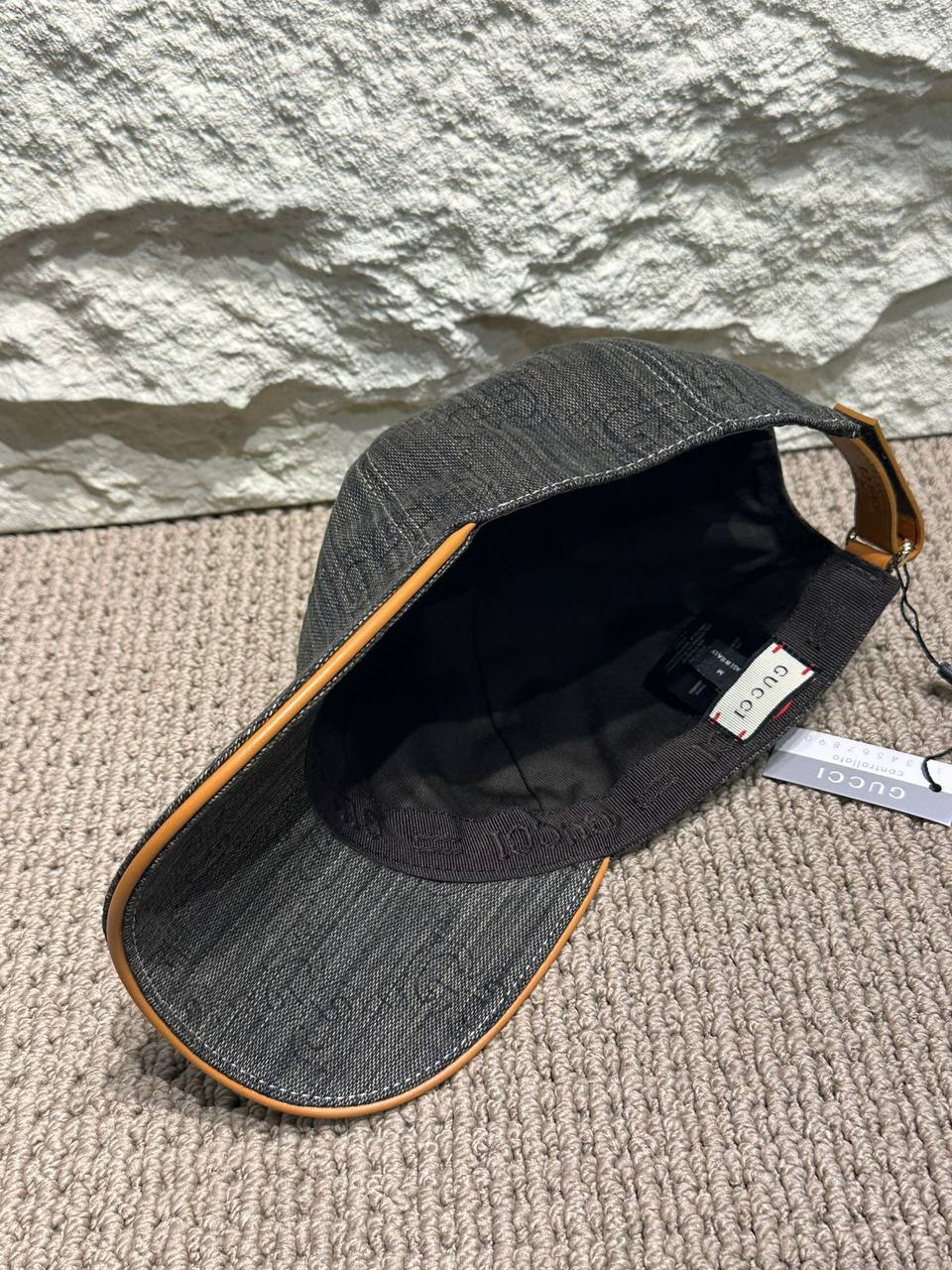 GUCCI
*Unisex cap🧢*
*Master quality*
190 dhs✅
Zain179
♥️♥️♥️
