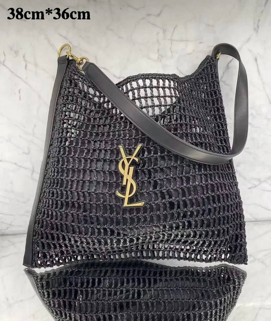 YSL
Beach bag all are good quality
110 dhs🇦🇪
Zain39
♥️♥️♥️