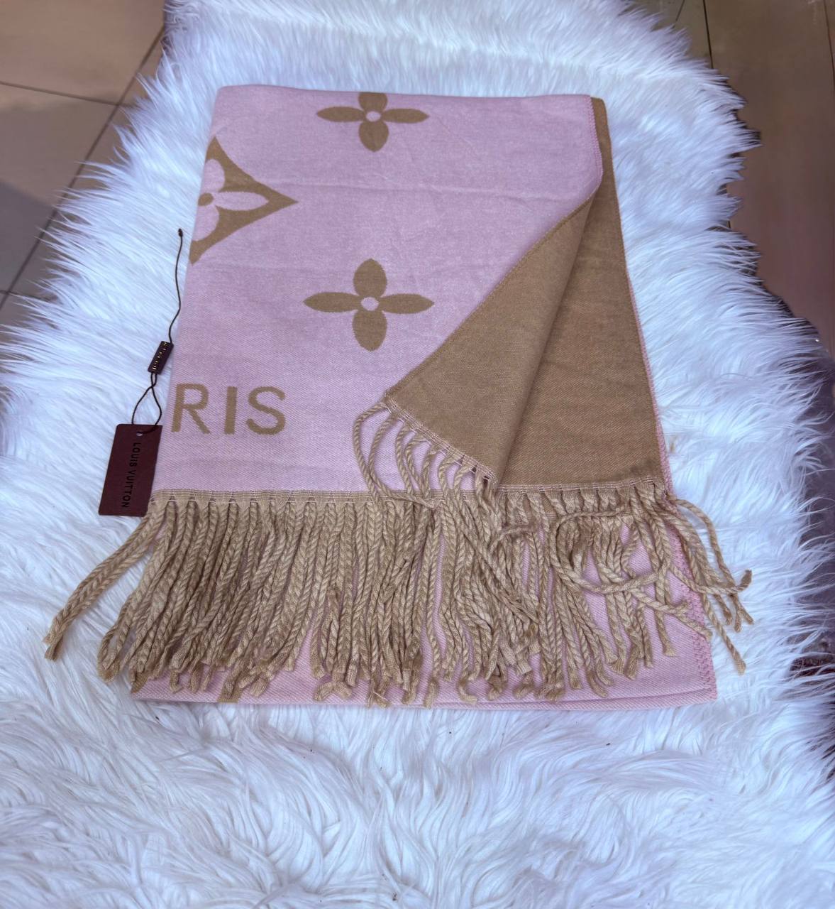 New
Winter scarf
45 dhs🪙🌨️
Zain93
♥️♥️♥️