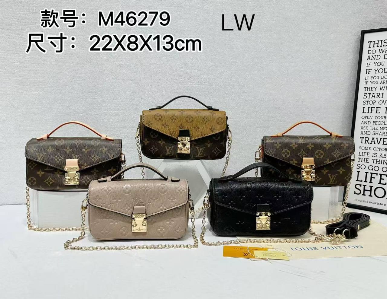 LV
With box
120 dhs🇦🇪🇦🇪
Zain299
♥️♥️♥️