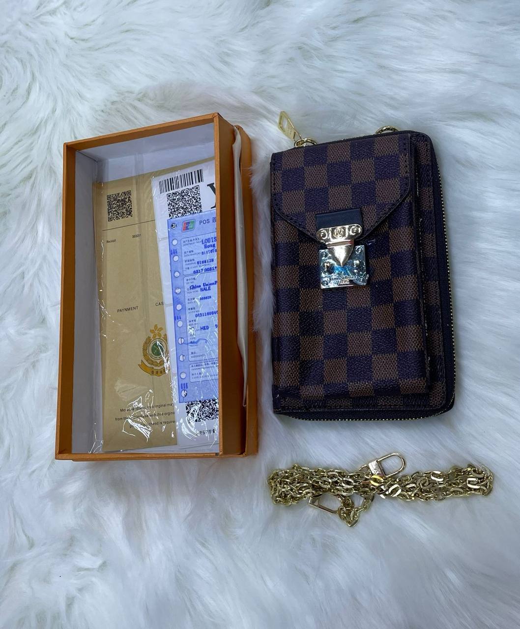 For mobile
55 dhs✅
with box🎁
Zain71
♥️♥️♥️