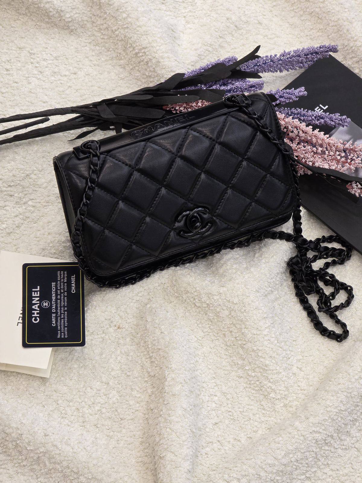 Chanel Black Family
💼 New Arrivals 💼
💼 Good Quality 💼
For Price 👇 WTSP Text Zain 0568585901
Zain131
♥️♥️♥️