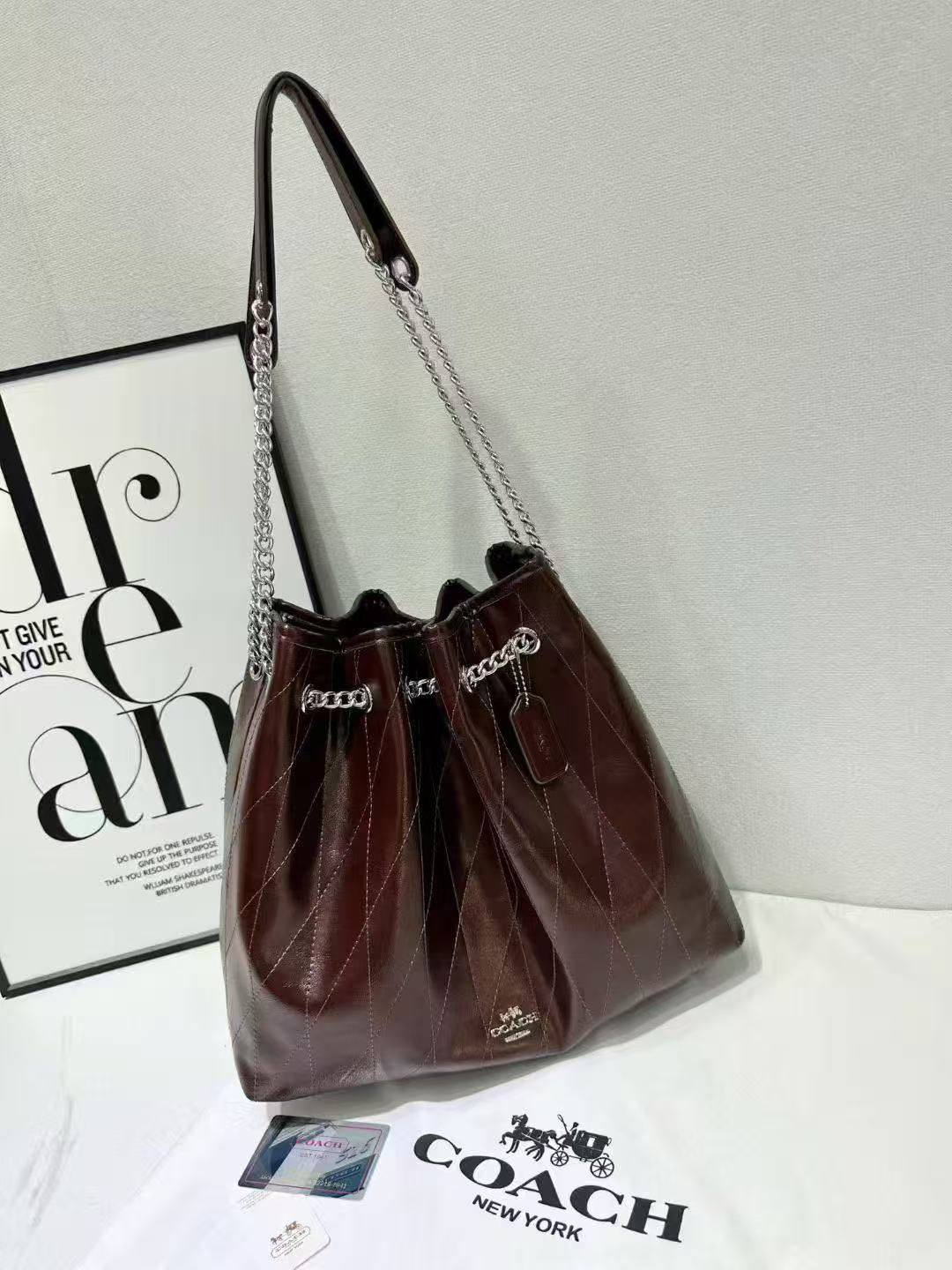 Chanel
110 dhs❣️
Zain177
♥️♥️♥️