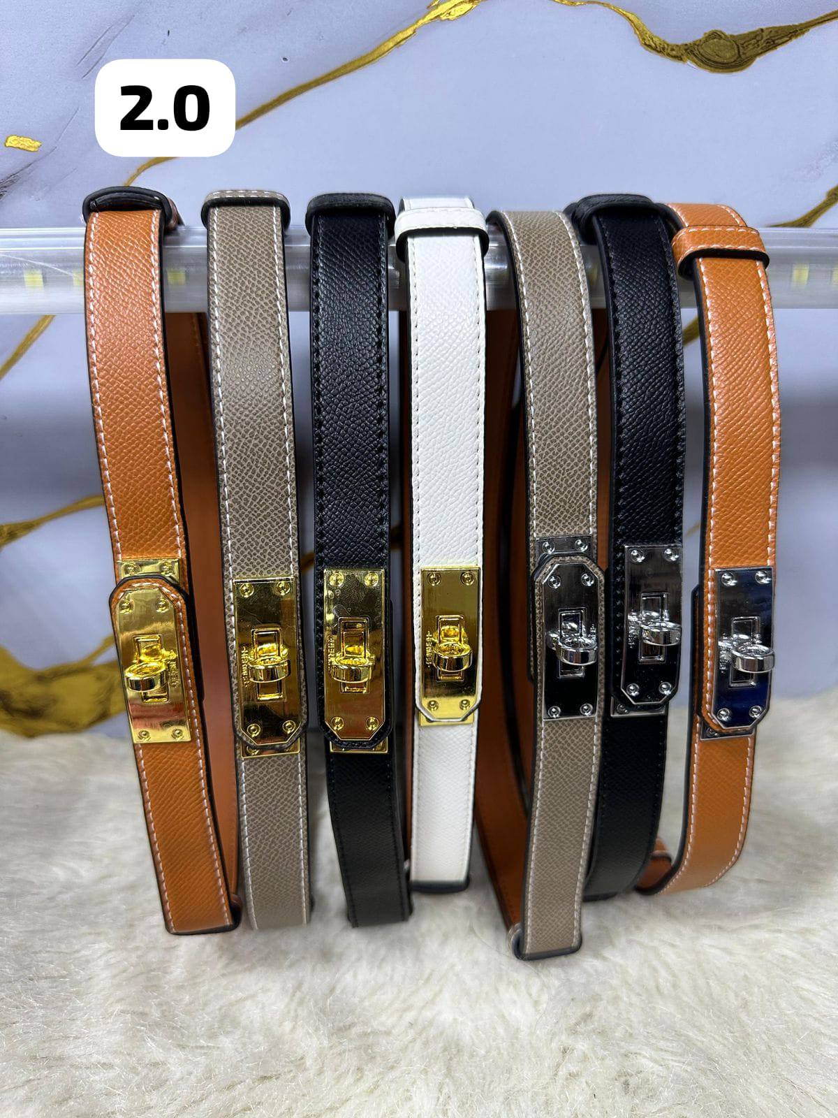 Hermes belt
Wide: 2.0cm
With box
🎁🎁🎁
40 dhs🗽
Zain50
♥️♥️♥️