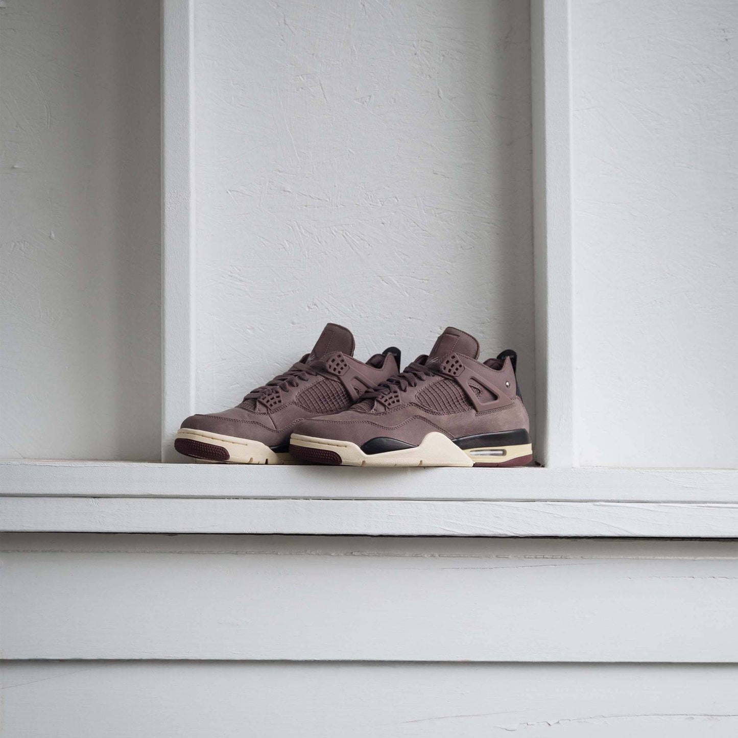 Air Jordan Retro 4 X A Ma Maniére Violet Ore🤎
40-45 AVAILABLE
190 dhs❣️
Zain242
♥️♥️♥️