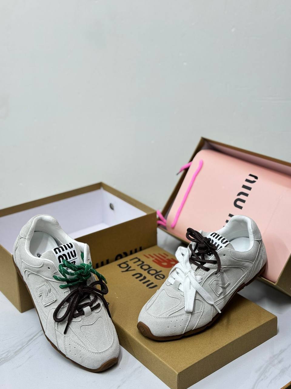 MIU MIU
SIZE 36-41
170 dhs🇦🇪🇦🇪
Zain21
♥️♥️♥️