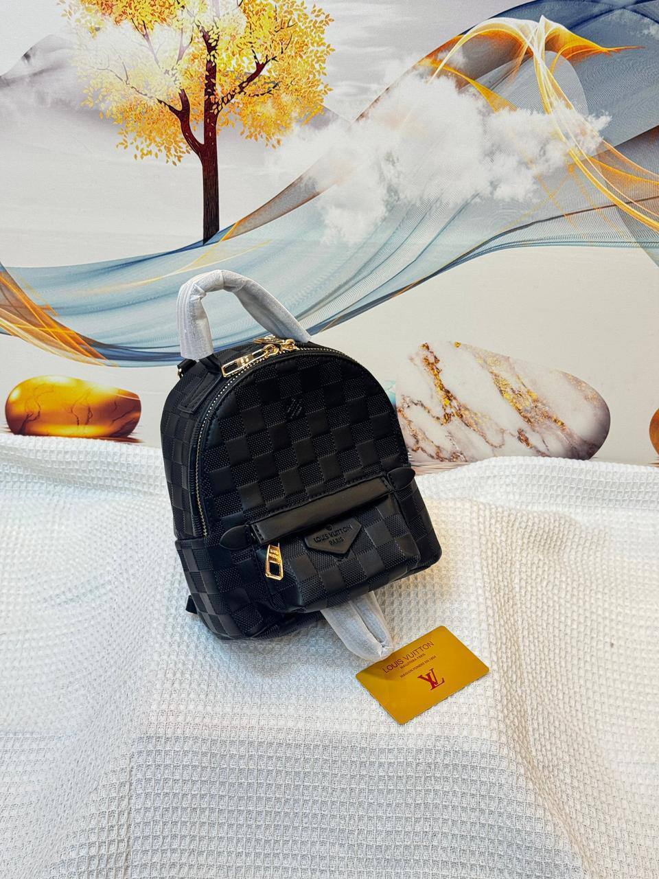 LV
Best quality
With box’s
🎁🎁🎁
105 dhs💓
size 18cm
Zain158
♥️♥️♥️