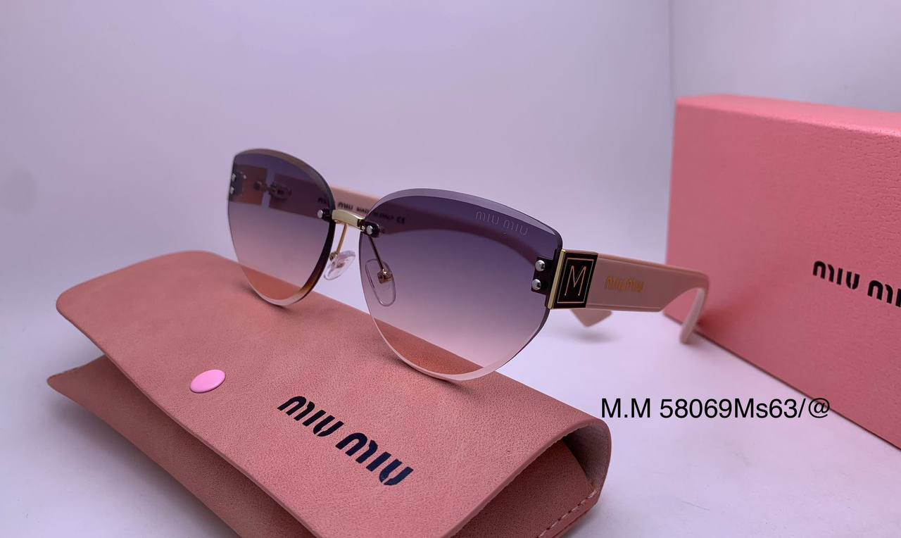 Miu Miu
70 dhs✅
Zain126
♥️♥️♥️