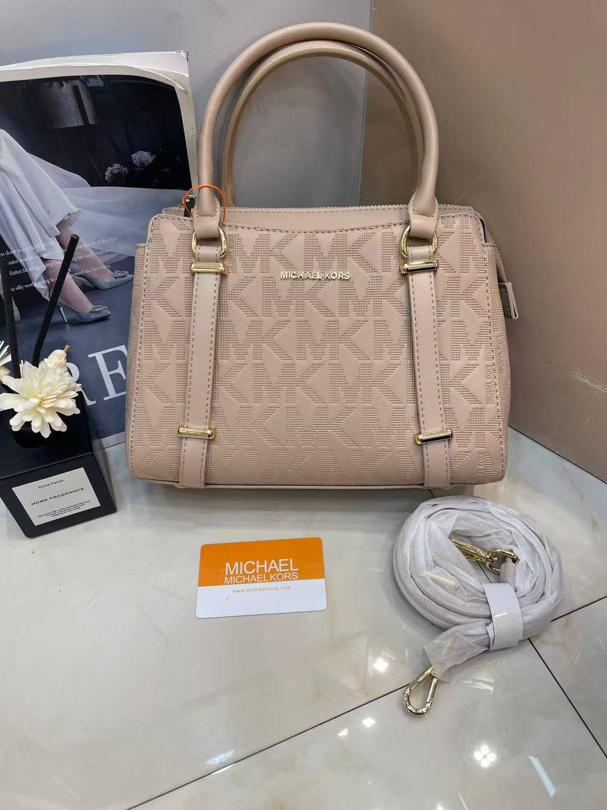 MK
110 dhs🗽
Zain143
♥️♥️♥️