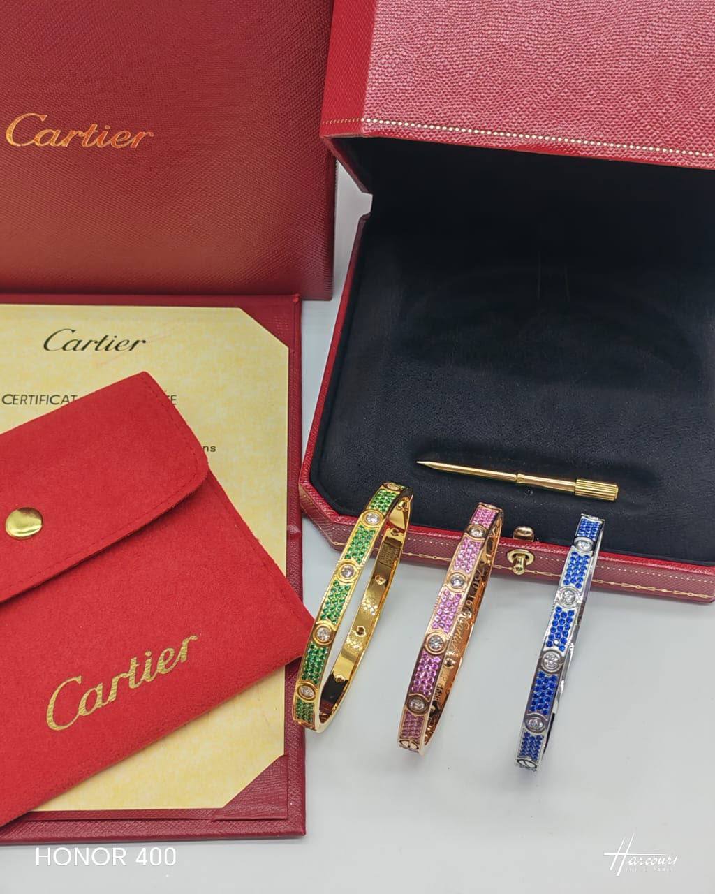 Cartier
bangle
120 dhs🇦🇪🇦🇪
Zain122
♥️♥️♥️