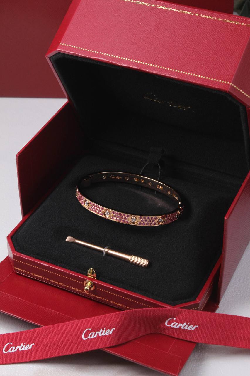 Cartier ♥️
* ↗️ *Super Master Quality ®️*⬆️
NEW COLLECTION
Available Limited Stock
For Price 👇 WhatsApp✅
0568585901
0507557372
0552275751 Owner Zain 👌
Zain106
♥️♥️♥️