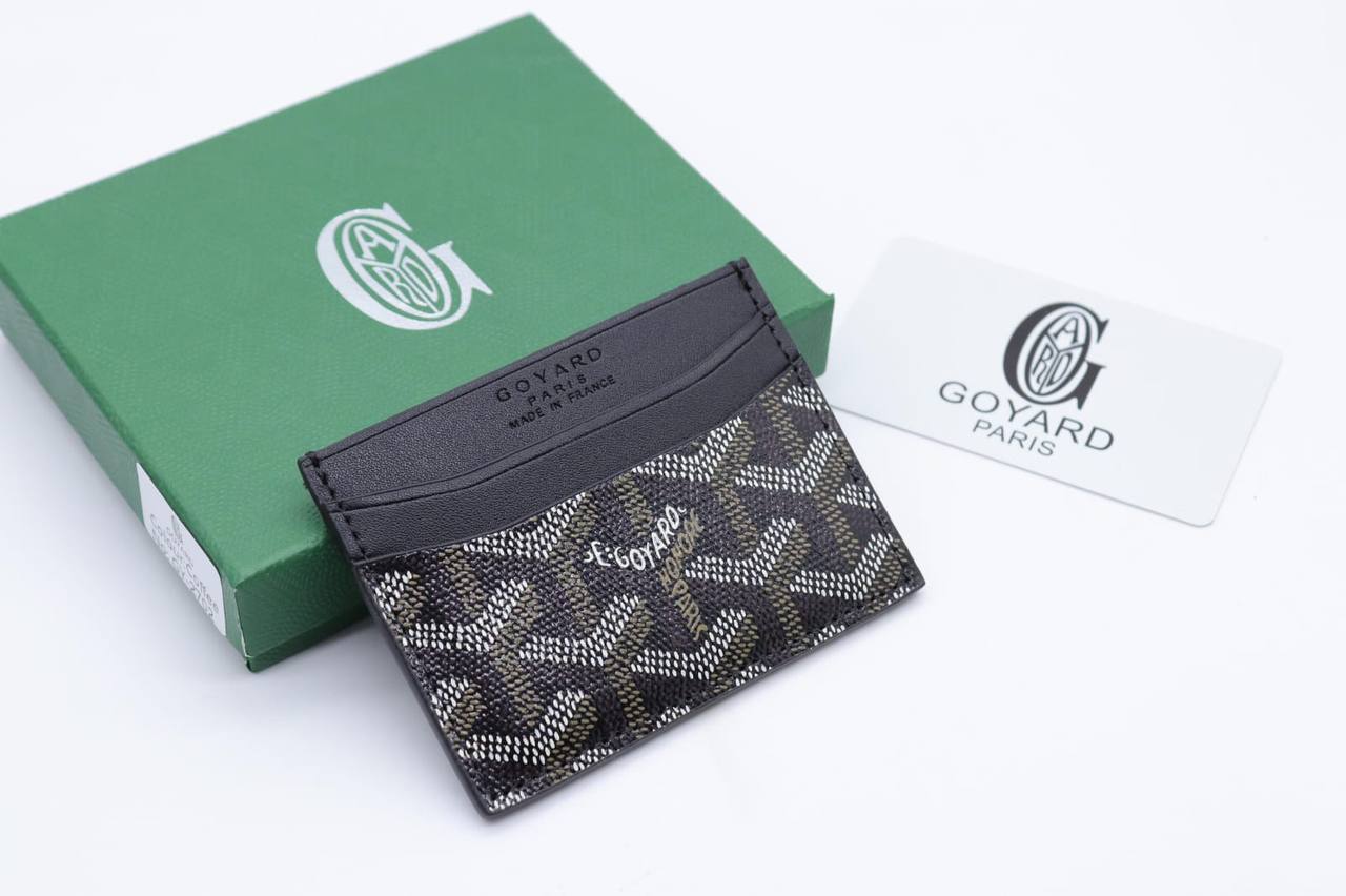 Card holder
35 dhs🪙💕
Zain33
♥️♥️♥️