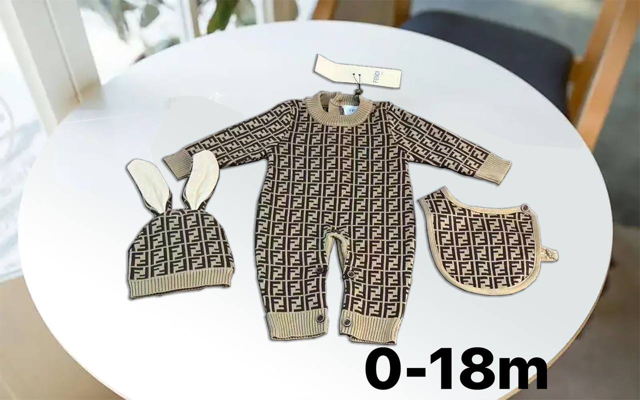 Fendi
120 dhs🪙💕
Zain151
♥️♥️♥️