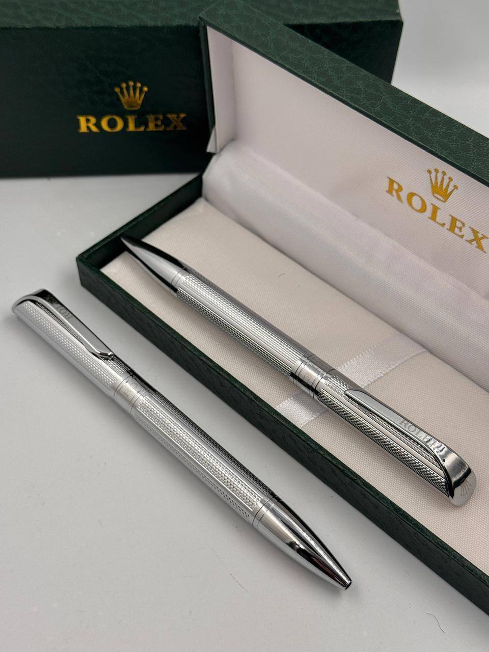 Rolex
Pen
55 dhs✅
Zain182
♥️♥️♥️