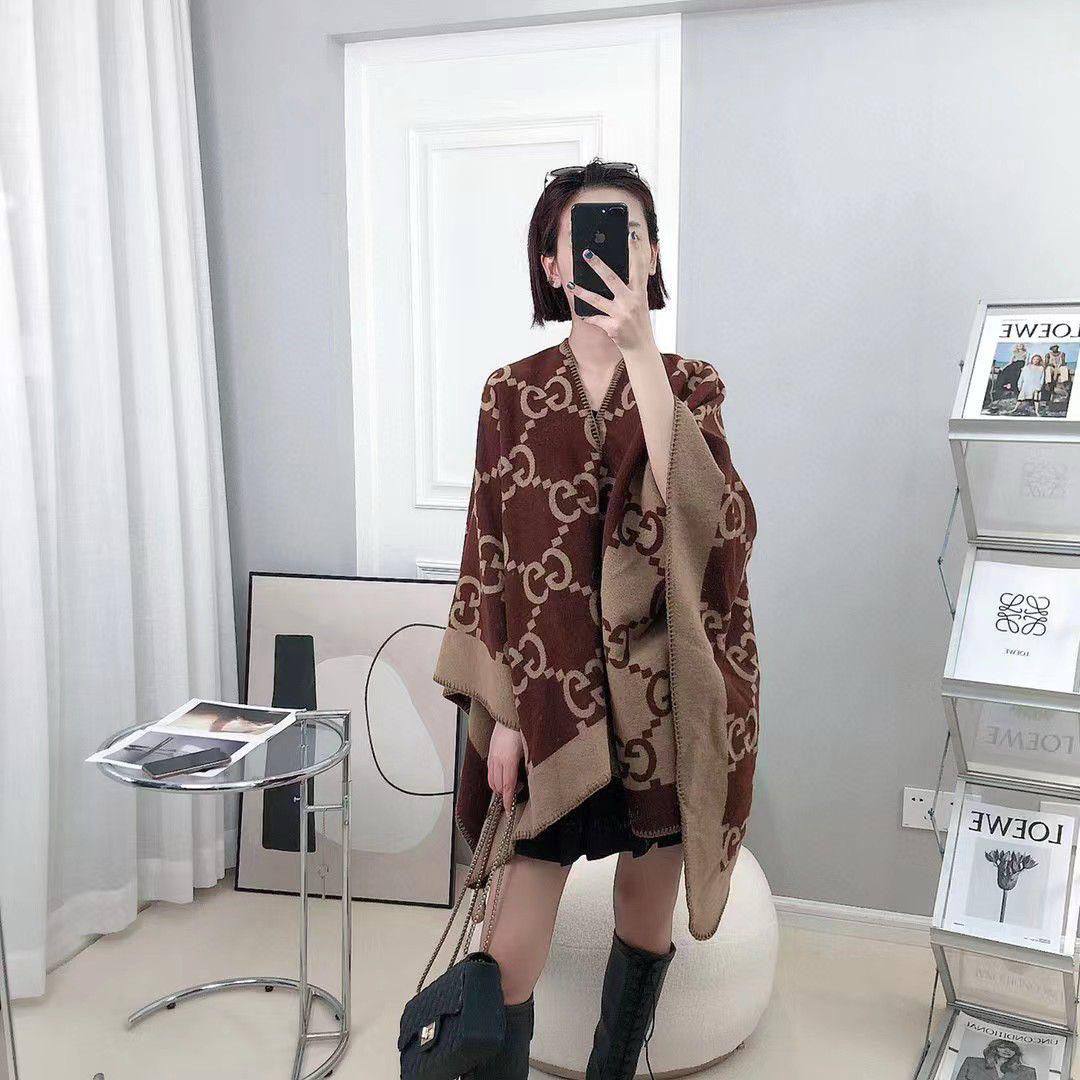 For winter big scarf 🛍️🧚♀️🧚♀️
Free size 
150 dhs🪙
Master Good pualiit
Zain231
♥️♥️♥️