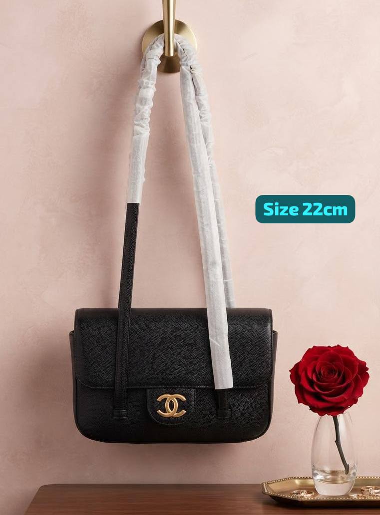 Chanel
Good quality
with box
115 dhs🇦🇪🇦🇪
Zain186
♥️♥️♥️