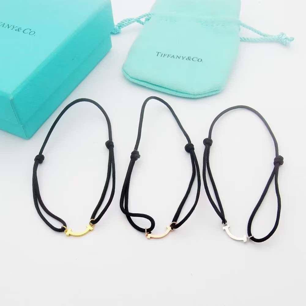 TIFFANY ROPE
MASTER💫✨
BRACELET
30 DHS✅EACH
OFFER💥
WITH BOX AND PAPER BAG🛍️🎁
Zain89
♥️♥️♥️