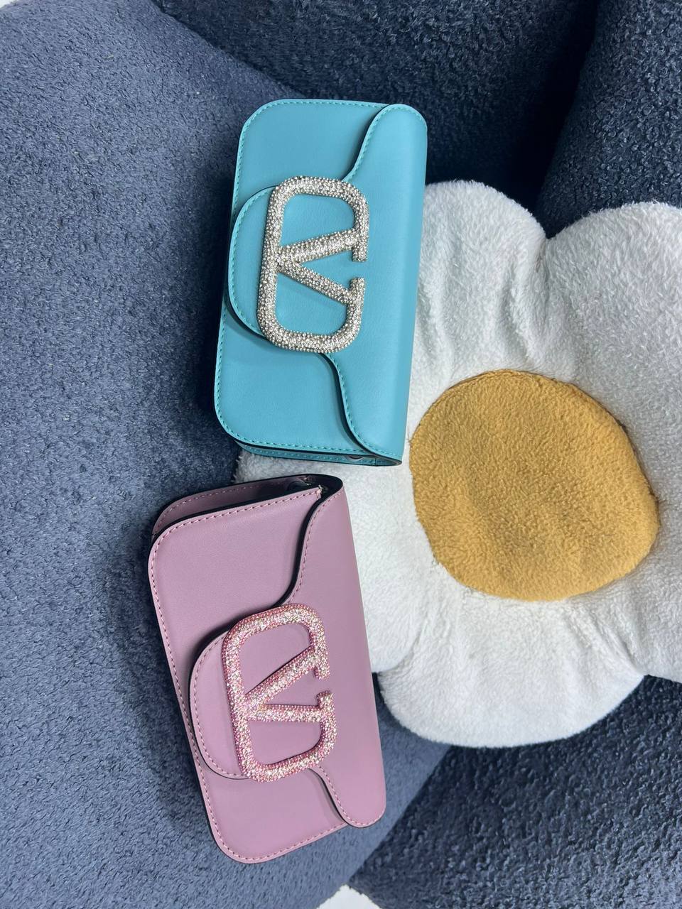 Valentino
Super AAA Master
950 dhs✅
Zainstore
♥️♥️♥️