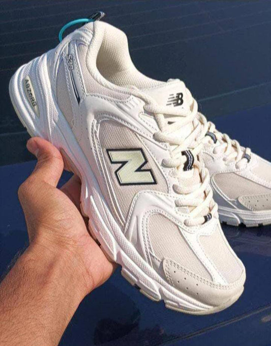 New balance 530
Size:36 to 45
110 dhs❤️
Zain241
♥️♥️♥️