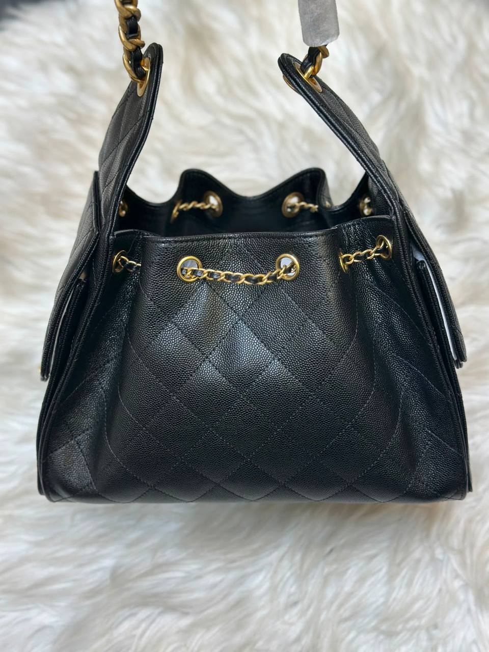 New Arrival❤️🥀
Chanel 25 bag is crafted from dark brown quilted caviar calfskin leather and accented with aged gold-tone hardware❤️❤️🥀
Italian leather💯💯
For Price 👇 WhatsApp✅
0568585901
0507557372
0552275751 Owner Zain 👌
Zain71
♥️♥️♥️