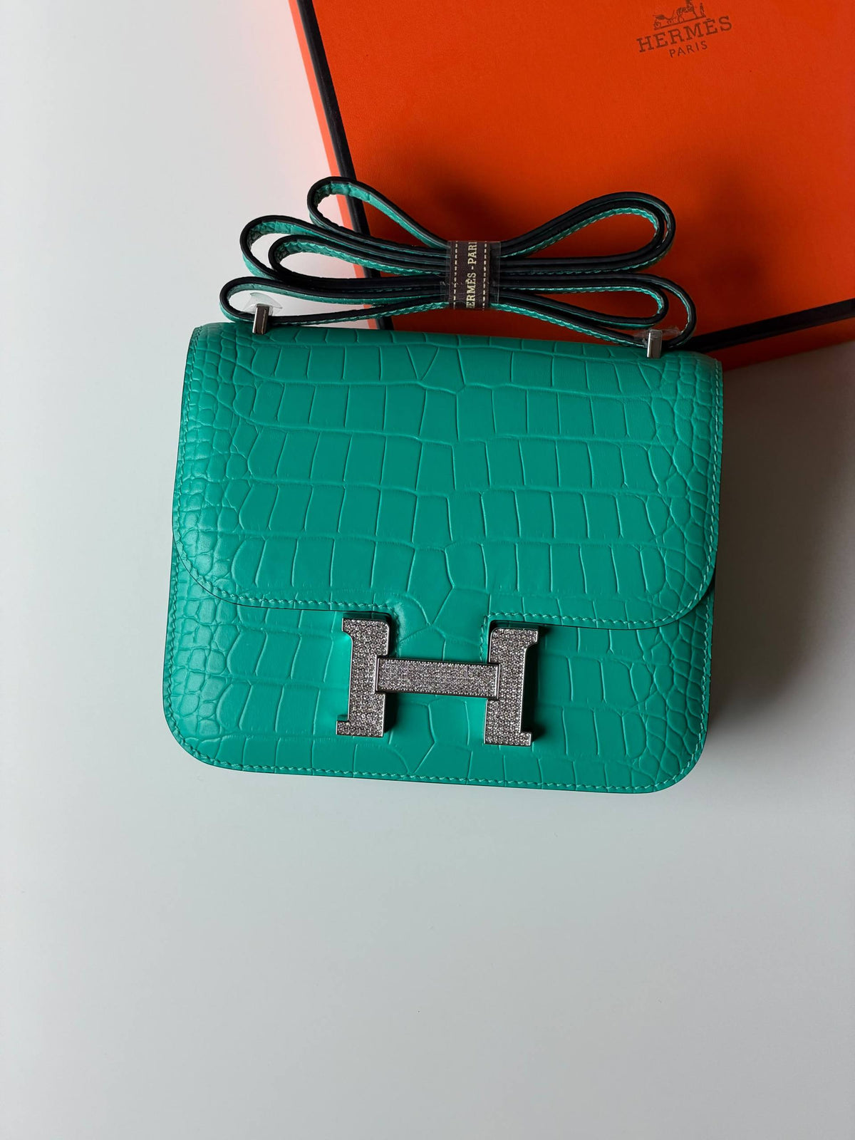 Hermes constance
18cm 💕
superMaster quality😍
with box❤️
600 dhs🇦🇪🇦🇪
Zain52
♥️♥️♥️