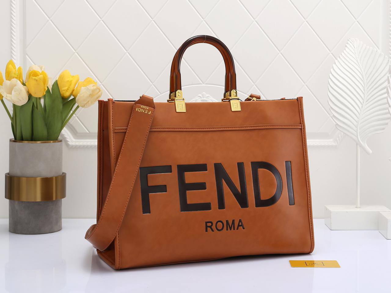 Fendi
High quality
115 dhs🪙🌨️
Zain50
♥️♥️♥️