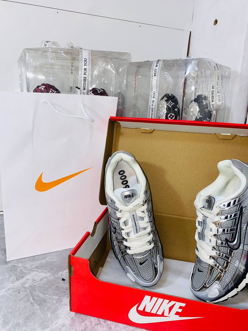 Nike P-6000 ‘Metallic Silver’
36-45 AVAILABLE 🤩
230 dhs✅
Zain242
♥️♥️♥️