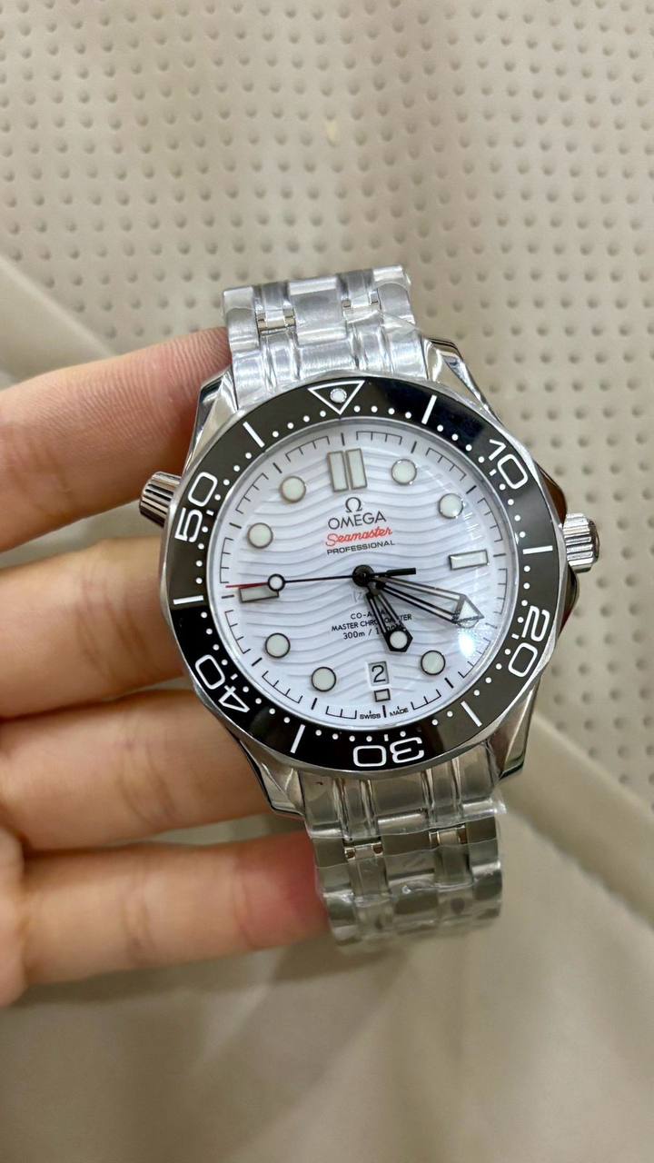Omega
260 dhs✅
Zain85
♥️♥️♥️