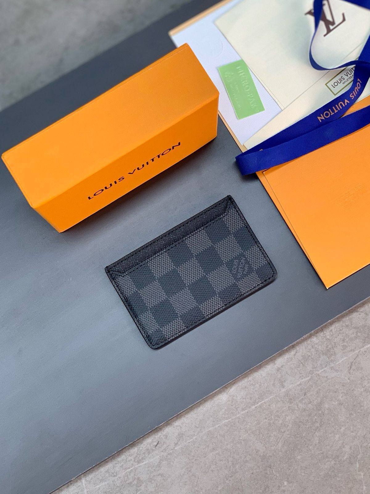 💞 *Lv*💞
💞*card holder*💞
210 dhs🪙🌨️
Zain275
♥️♥️♥️