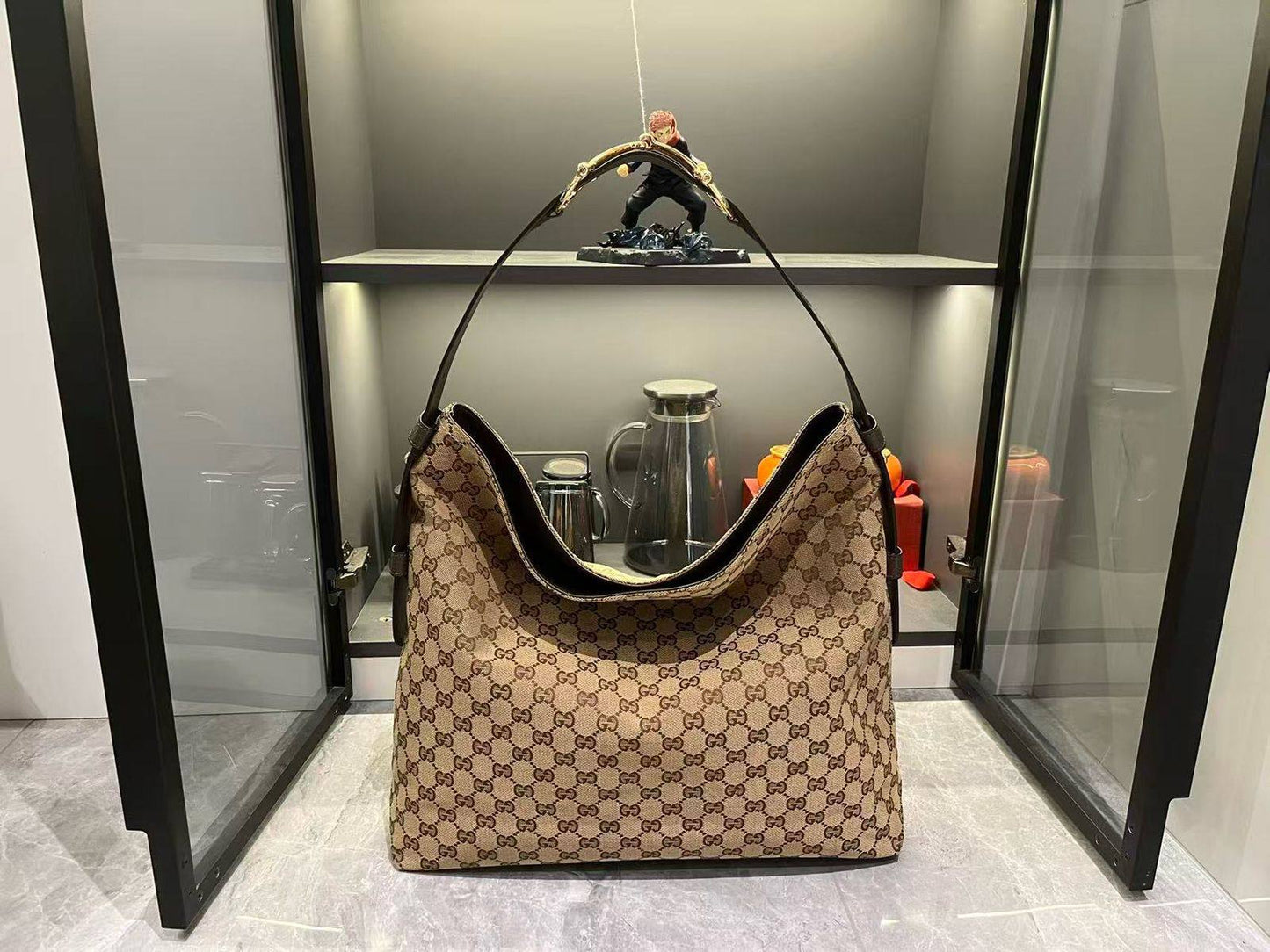 Gucci
Master
40cm🥰
260 dhs❣️
Zain228
♥️♥️♥️