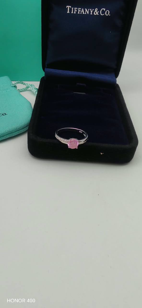 Tiffany &co
85 dhs🇦🇪🇦🇪
Zain122
♥️♥️♥️