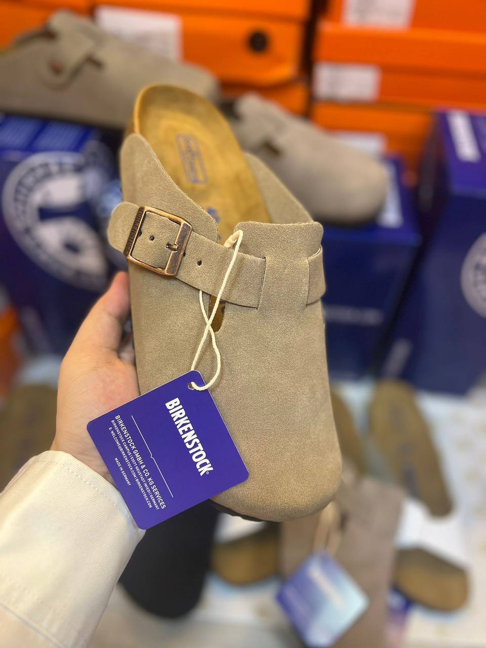 Birkenstock
High Quality,
New Arrived
Size 40To 45
115 dhs🪙💚
Zain120
♥️♥️♥️